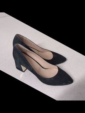 Guess Suede Block Heel Pumps
